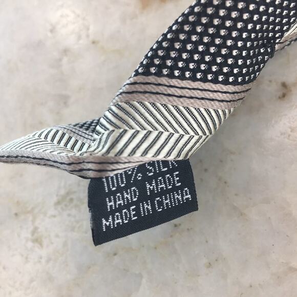 VESUVIO NAPOLI SILK TIE - Picture 5 of 9